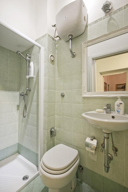 Fontana De Trevi Apartment Roma Cameră foto
